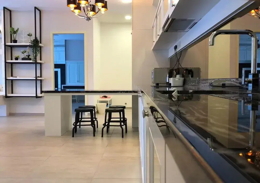 Atlantis Residence By V SUITES