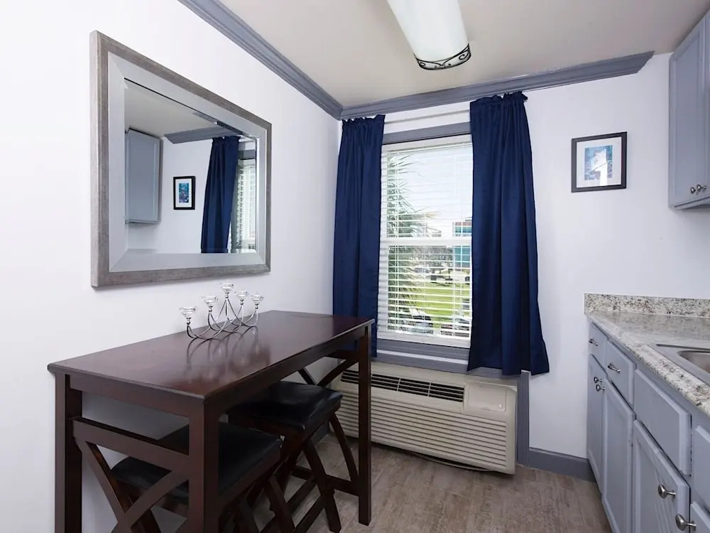 Beachview 223 - 1 Br Condo