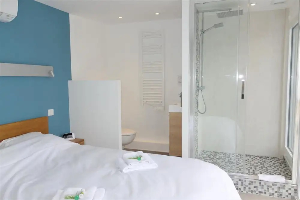 VANEAU Splendide duplex sur la Croisette