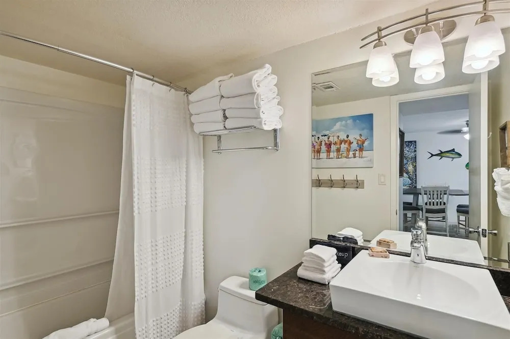Dolphin Point 203c 2 Bedroom Condo by RedAwning