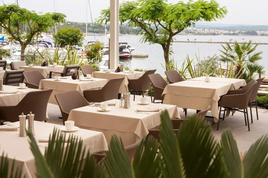 Luxury Hotel Riva