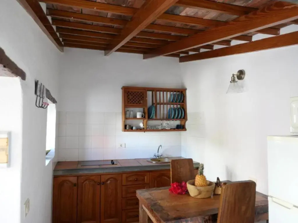 Casa rural con AC,BBQ, terraza y bonita vista en Frontera