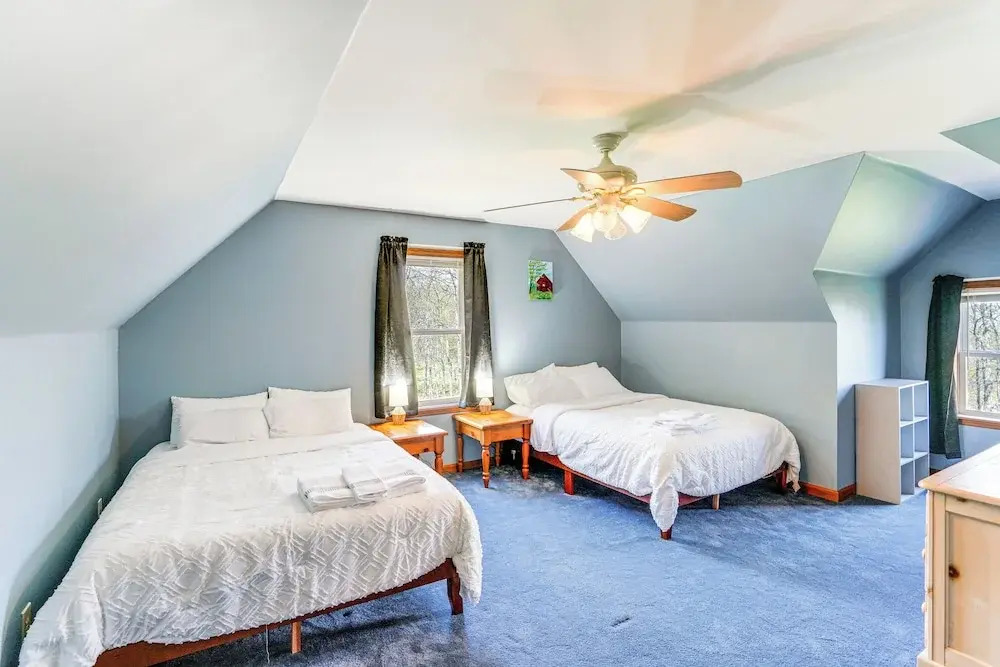 Mtn Views & Private Yard: Retreat in Cornwallville