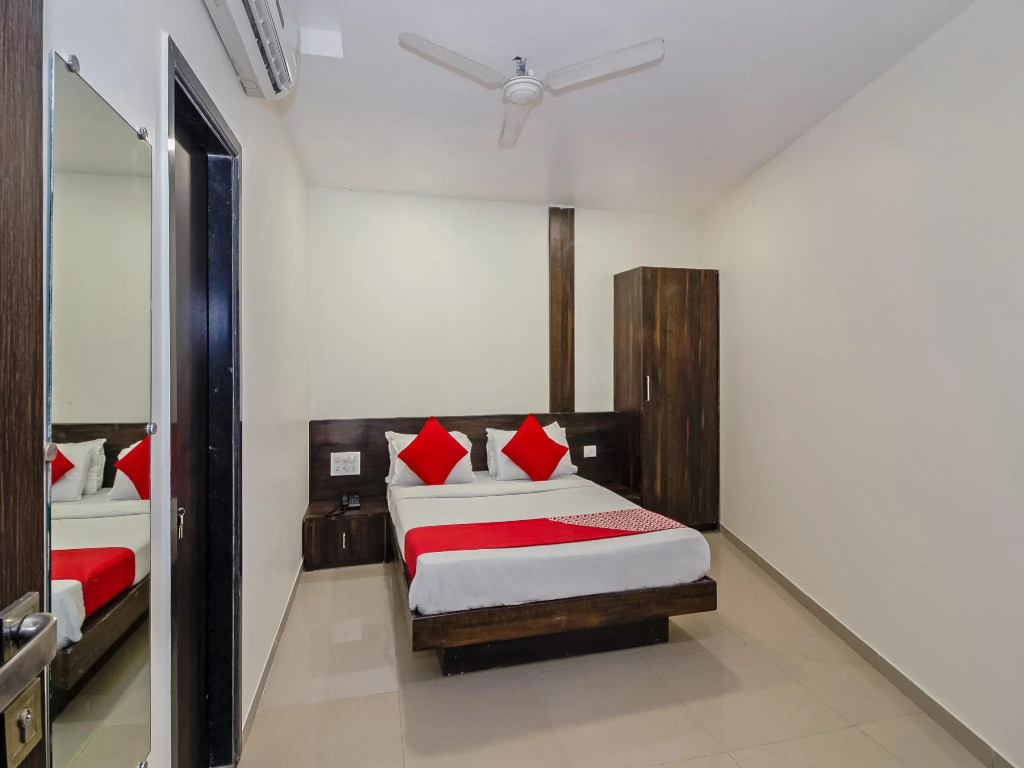 OYO 3630 Hotel Ajwa