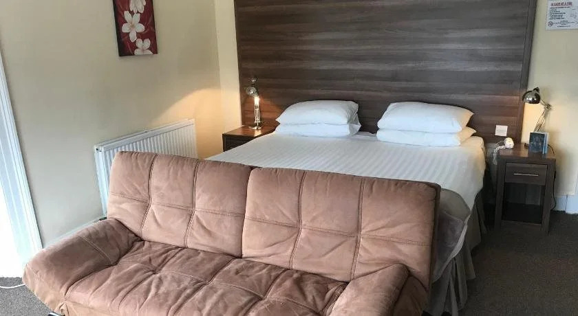 Royal Hotel