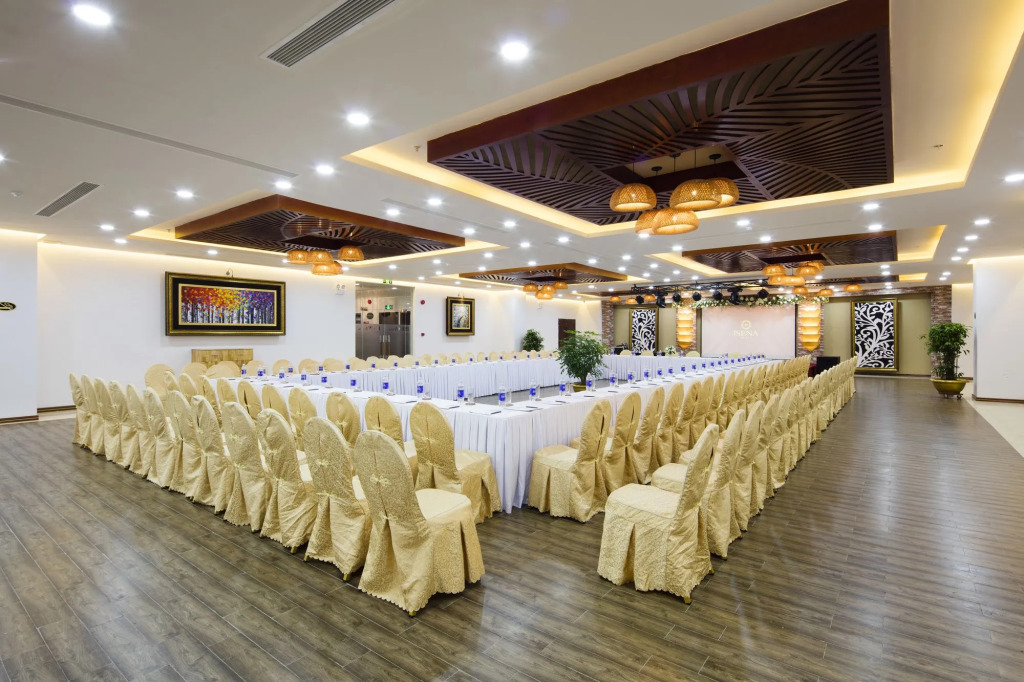 Nha VIET Nha Trang Hotel