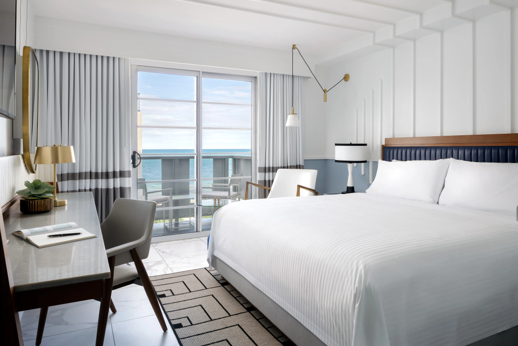 Cadillac Hotel & Beach Club, Autograph Collection