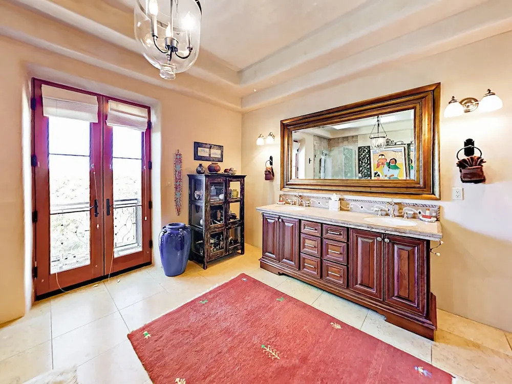 Custom-designed European-style Home 2 Bedrooms 1 Bathroom Home