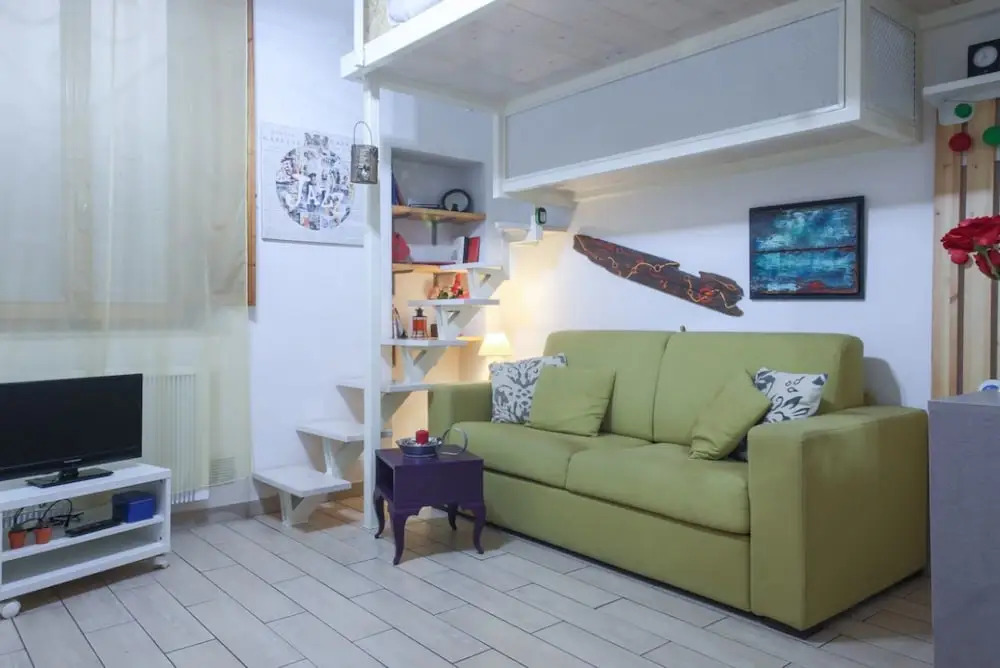 Rainbow Nest
