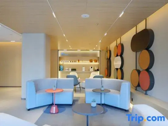 Home Inn · Neo (Lvliang Liulin County South Station Branch)