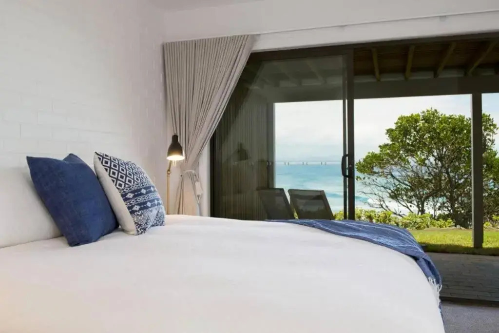Fuller Holidays - Jane's on Wategos Unit 2, 37 Marine Pde-2 Bed Villa