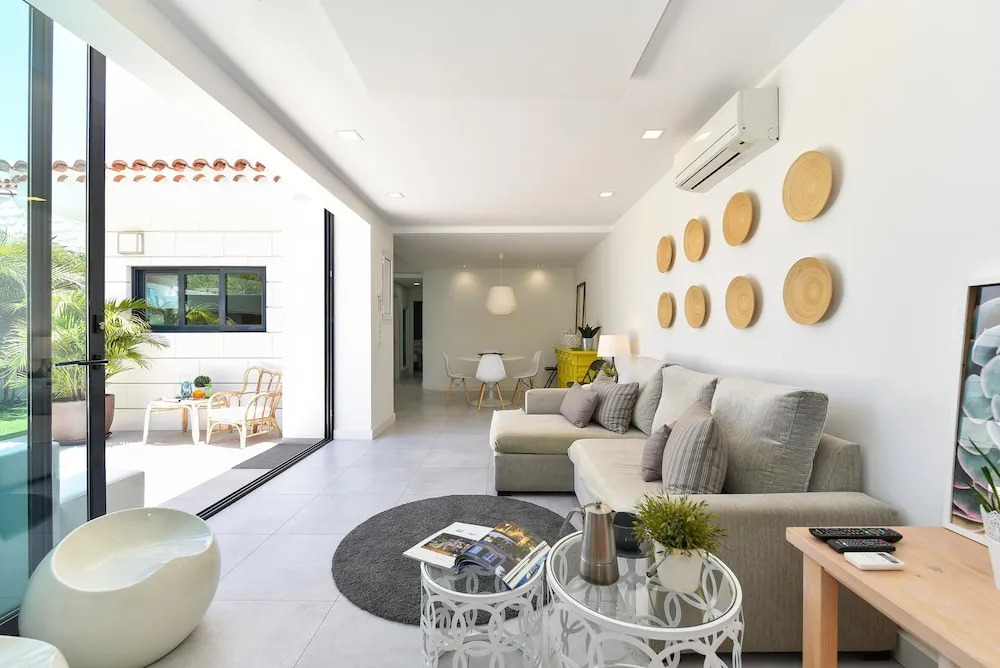 Cozy bungalow for 6 in Playa del Inglés GD04 by VillaGranCanaria