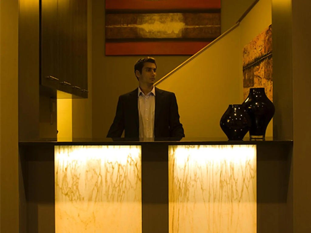 Hotel Diplomat Sydney