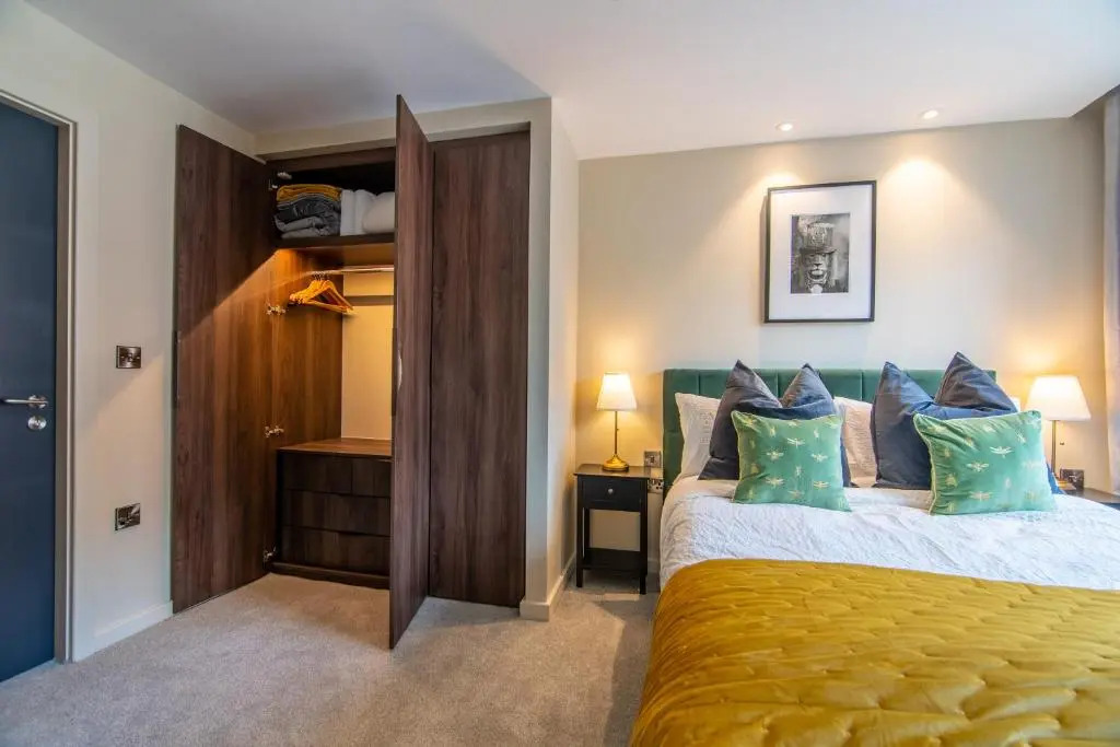 Entire 1 Bed - Number 23 - The Cosy Collection Ltd