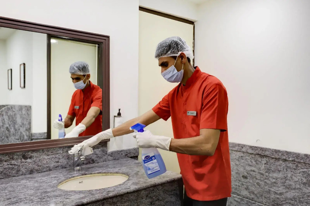 Red Fox by Lemon Tree Hotels, East Delhi
