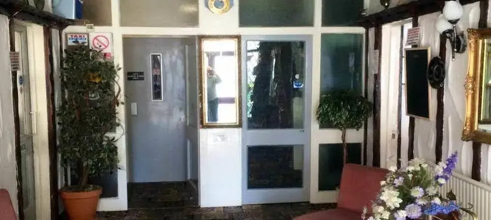 White Lodge In