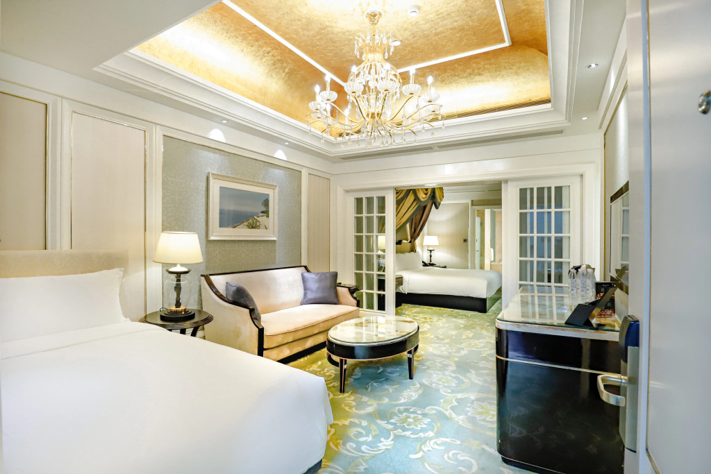 InterContinental Chengdu Global Center by IHG