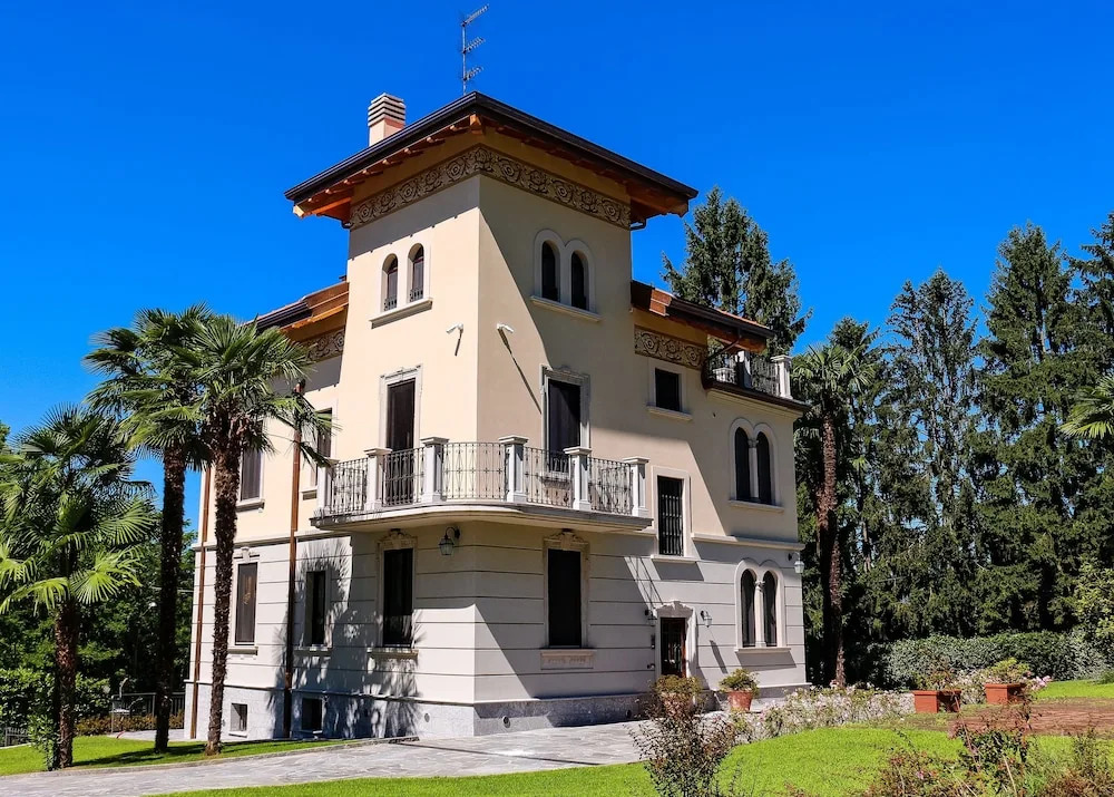 Villa Chiara B&B
