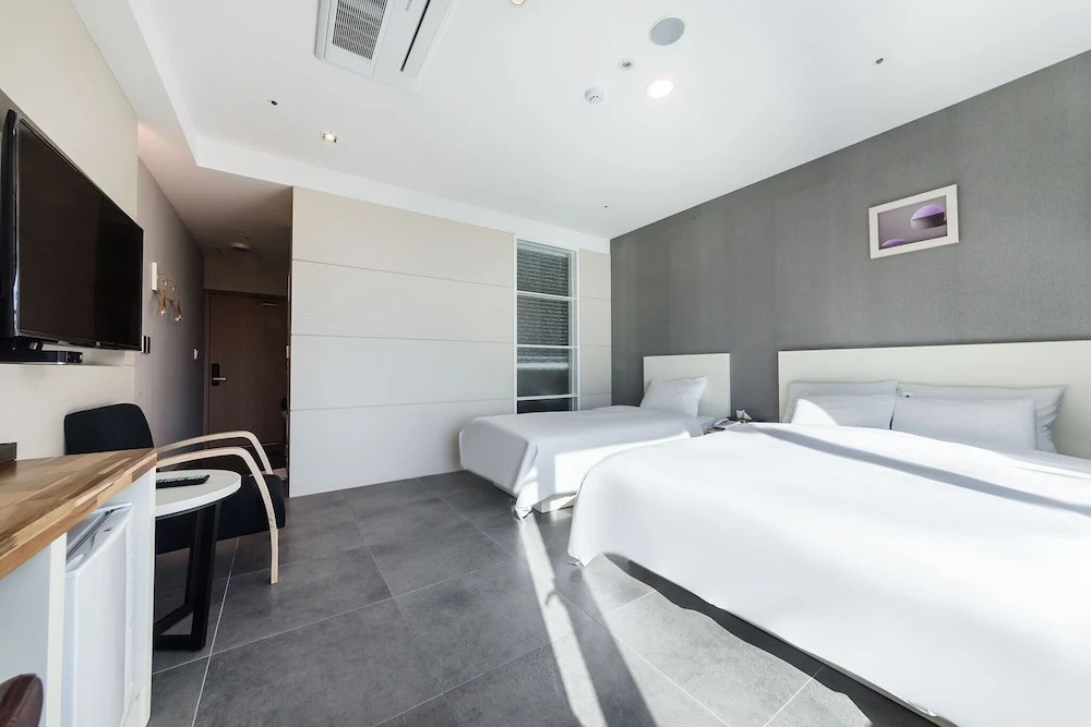 Incheon Blue Marine Hotel