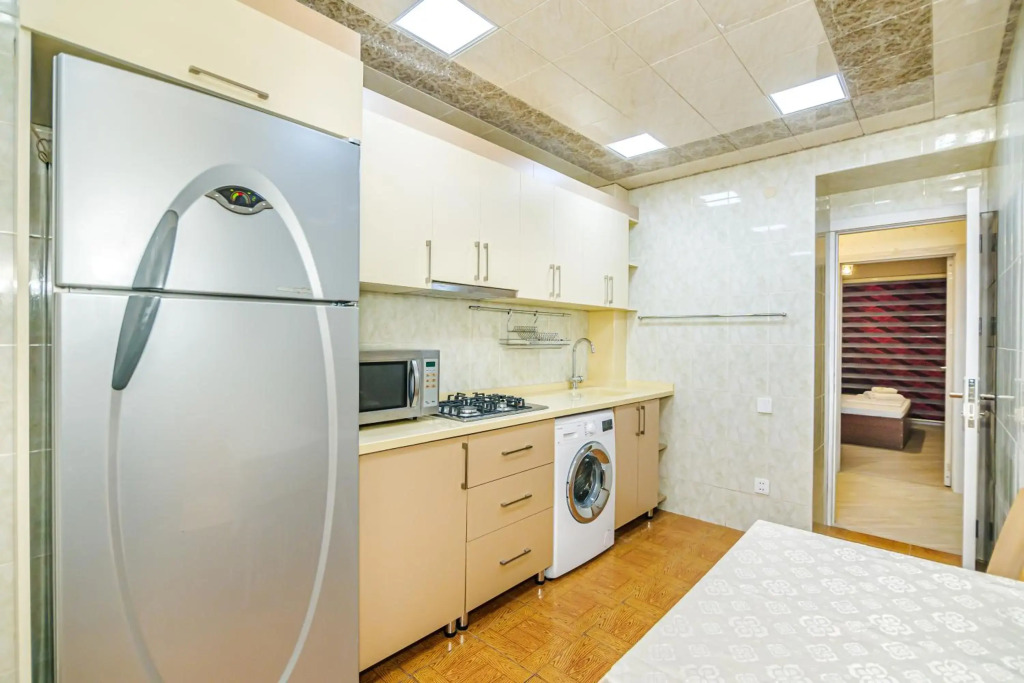 City Centre 3 Room Lux House