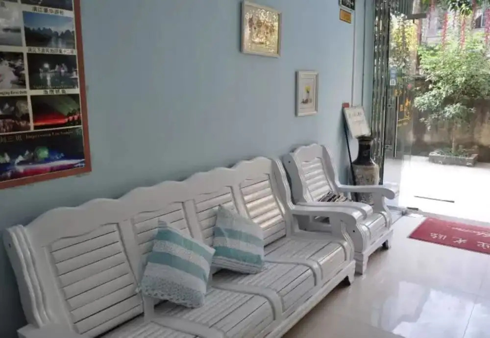 Zhaolvchang Holiday Hotel (Yangshuo County Kindergarten West Street)