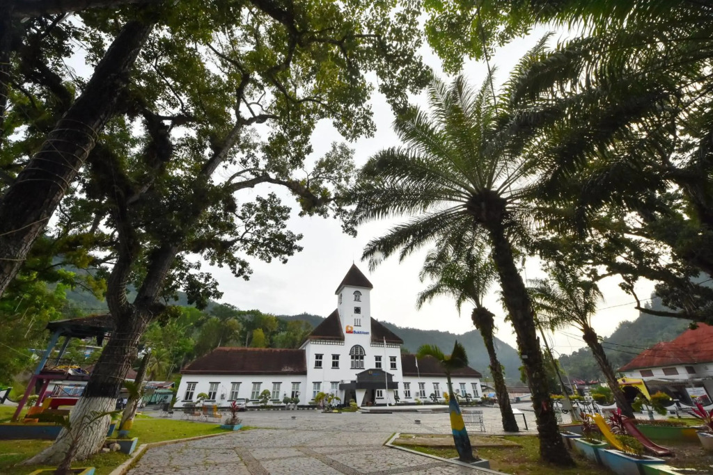 KHAS Ombilin Hotel