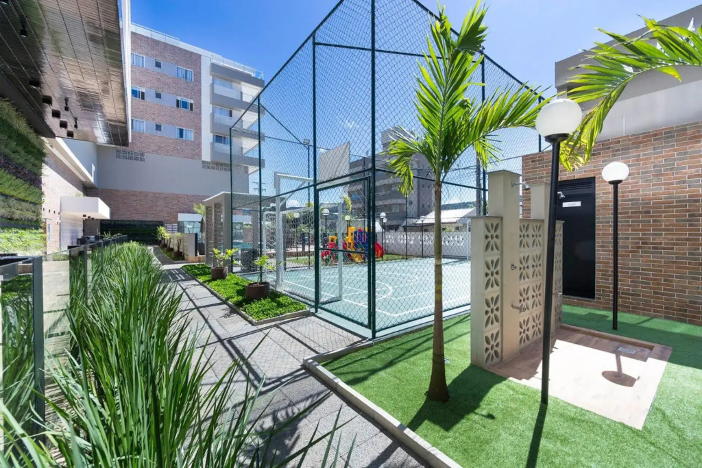 Terrazzo 402B - Apartamento 02 suítes - Acomoda até 06 pessoas - À poucos metros da praia de Bombas