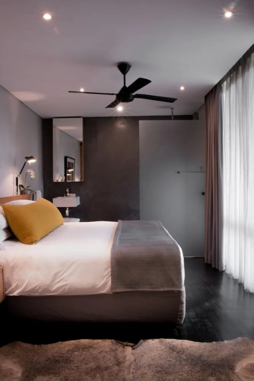 The Hamilton Boutique Hotel