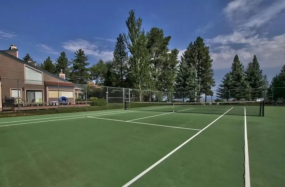 Swimsuit Required 4 Bedroom Home by RedAwning