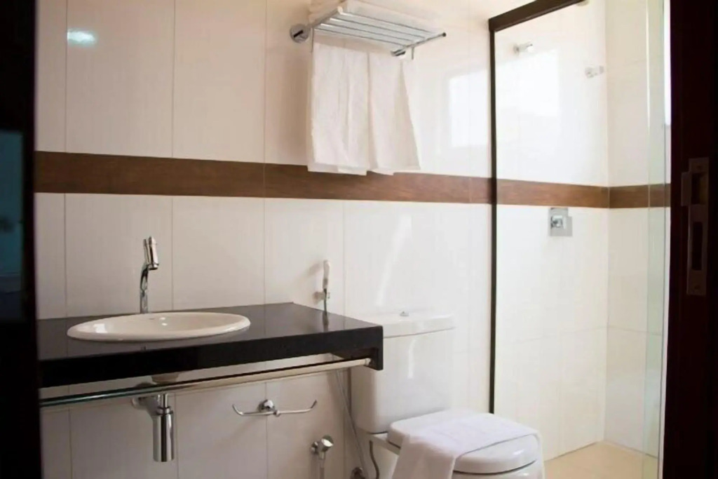 Lis Hotel