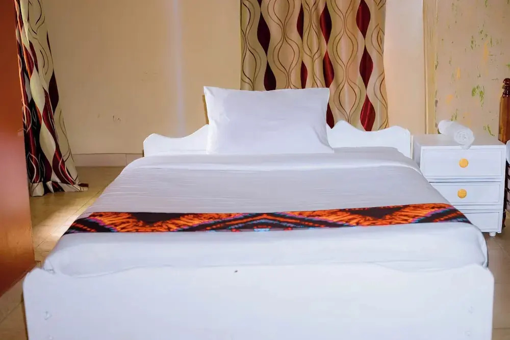 Kivu Go-Lax Resort