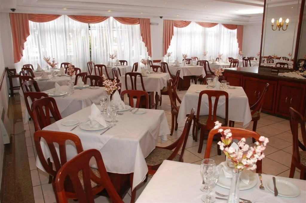 Lizon Curitiba Hotel