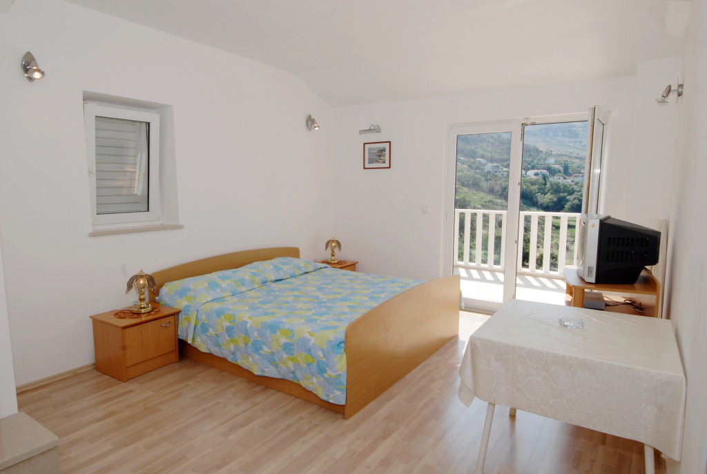 Apartments Marnic