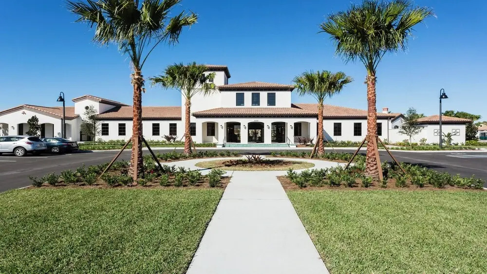 Stylish Family Villa with Game Room & Pool