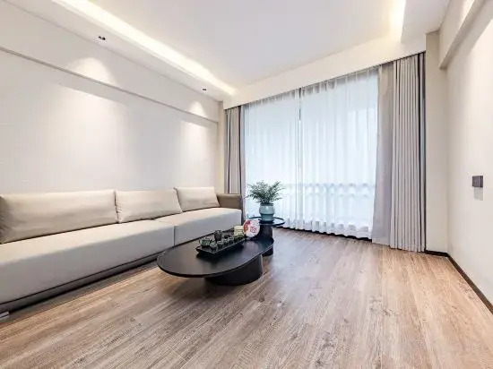 Yuebo Huanshe Designer Art Hotel (Dali Erhai Taiye International Plaza Branch)