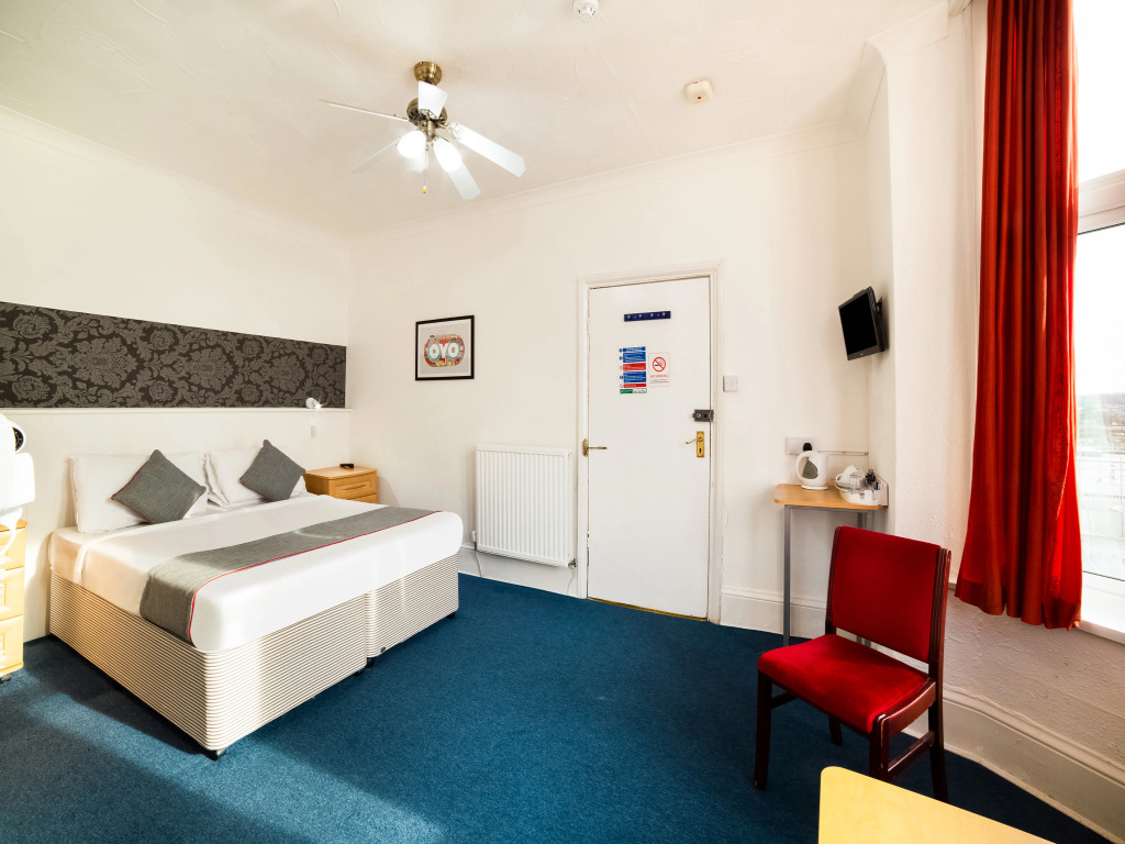 Marina Hotel - Isle of Wight