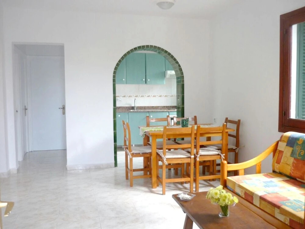 Apartment With 2 Bedrooms in Minorque, With Pool Access and Furnished