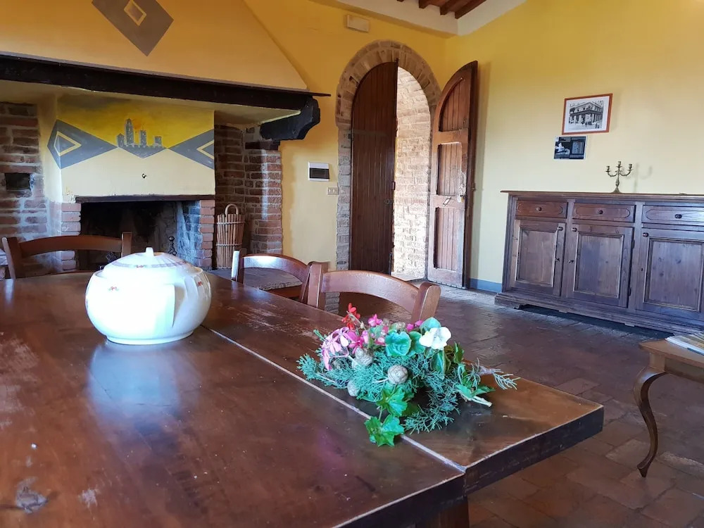 Agriturismo - Fattoria di Larniano