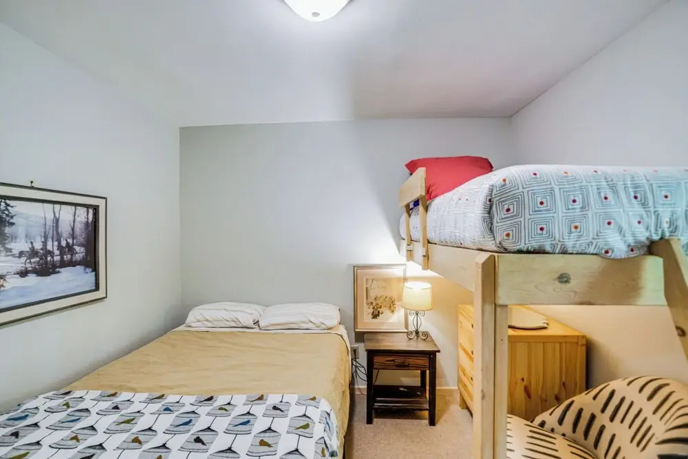 Ski, Hike & More: Year-round Gem in Windham