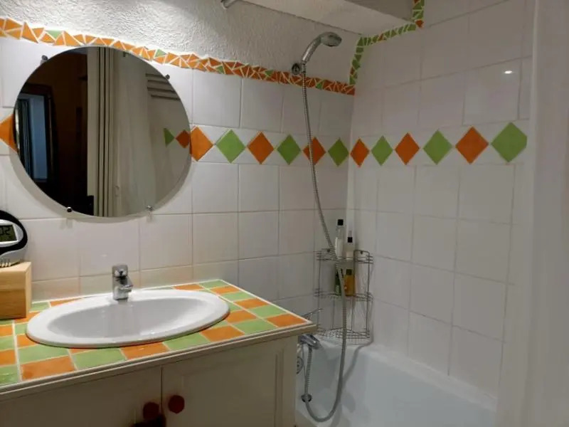 Charmant Appartement vue PORT DE GRUISSAN 5DROM44K