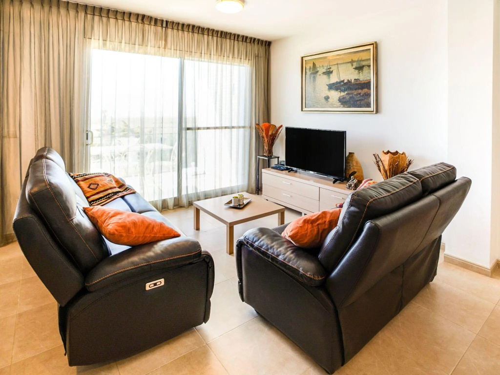 Comfortable Apartment in L'Eucaliptus with Swimming Pool