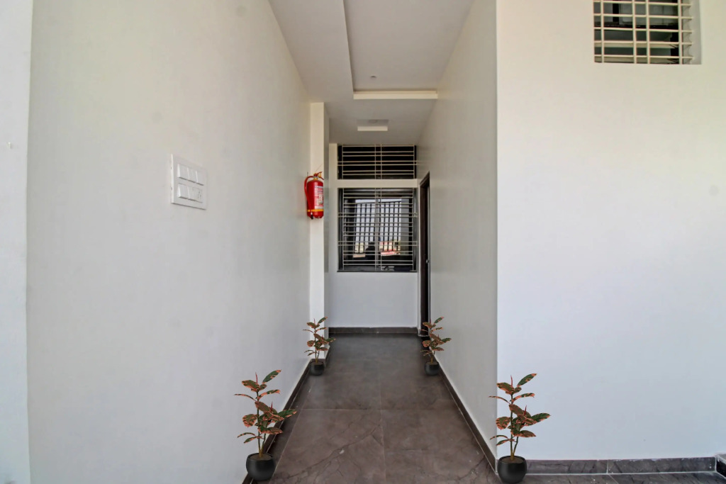 Hotel O Dhurva Inn