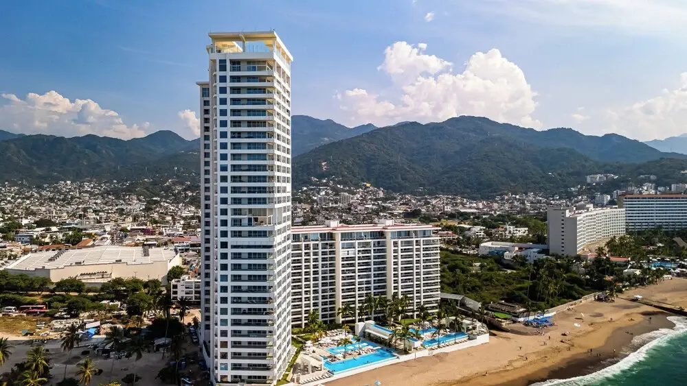 Oceanview Luxury 4BR Penthouse
