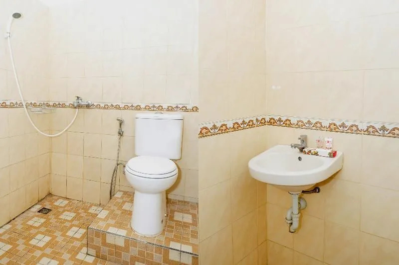 Oyo 2356 Kost Omah Manahan