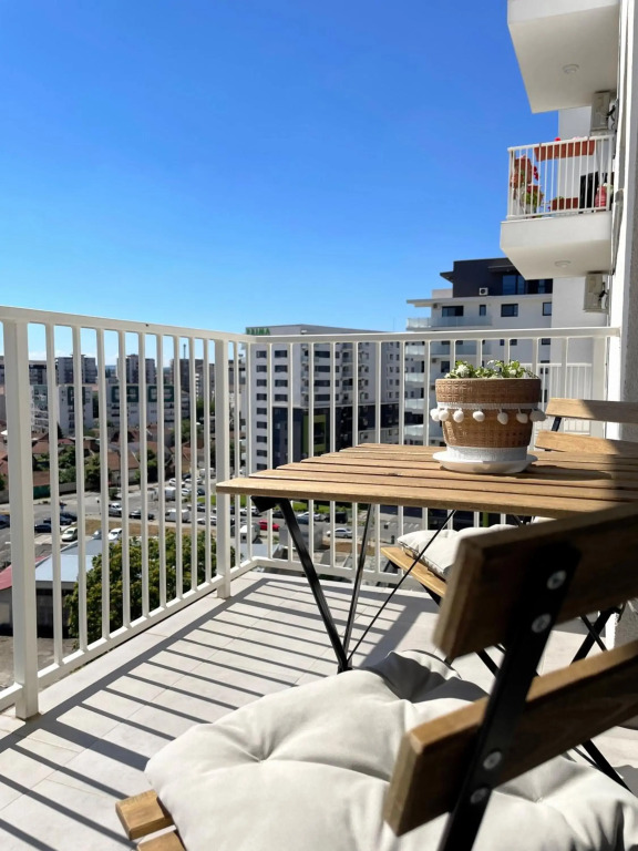 The Palm Apartment - free parking central studio