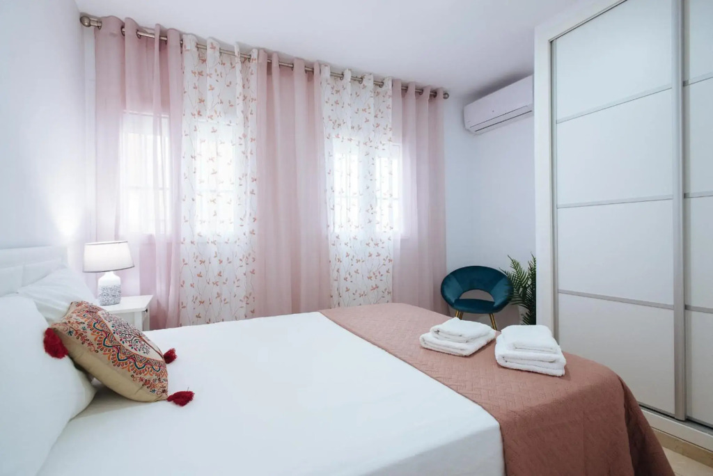 SBH1 Beautiful 1 bedroom apartment in city center