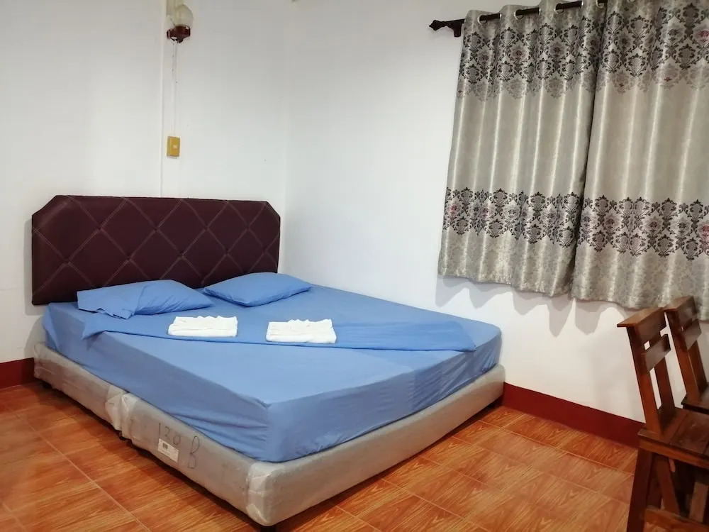 Chanmuang Resort