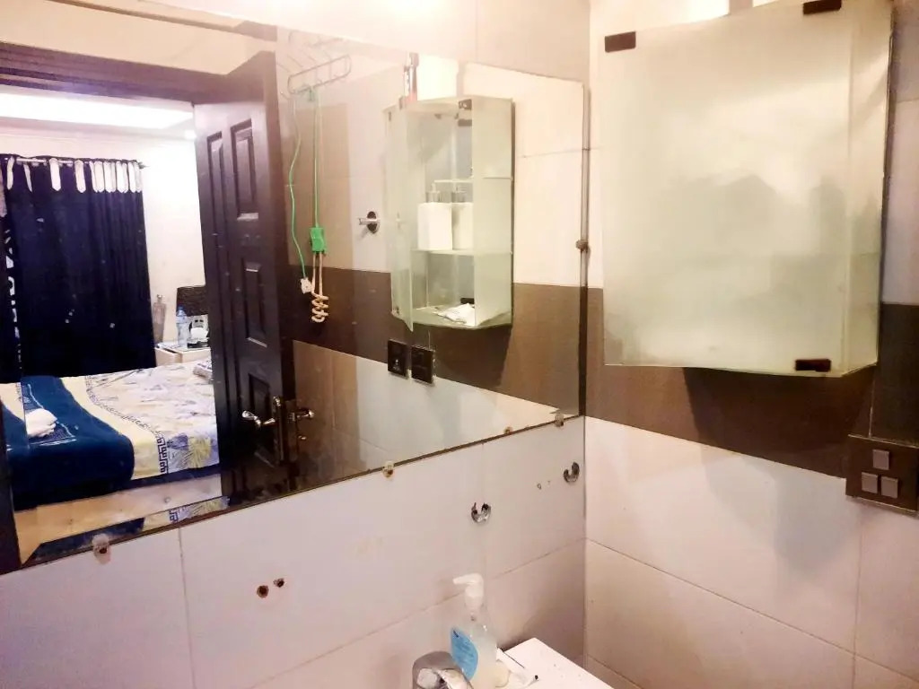 The Red one bedroom apartment in Bahria Town
