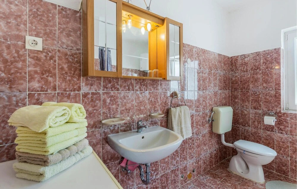 Awesome Home in Pula With Wifi and 2 Bedrooms