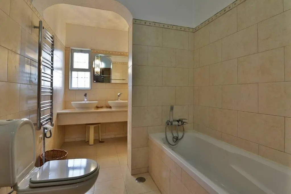 Villa Quadradinhos 3Q 4 Bedrooms Private Pool Short Walk To The Praca